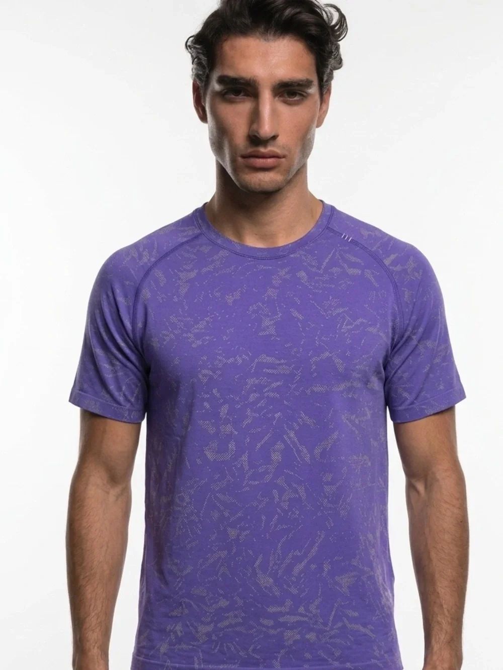 LULULEMON | Purple & Gray Print Short Sleeve Performance Tee Men’s Size Large